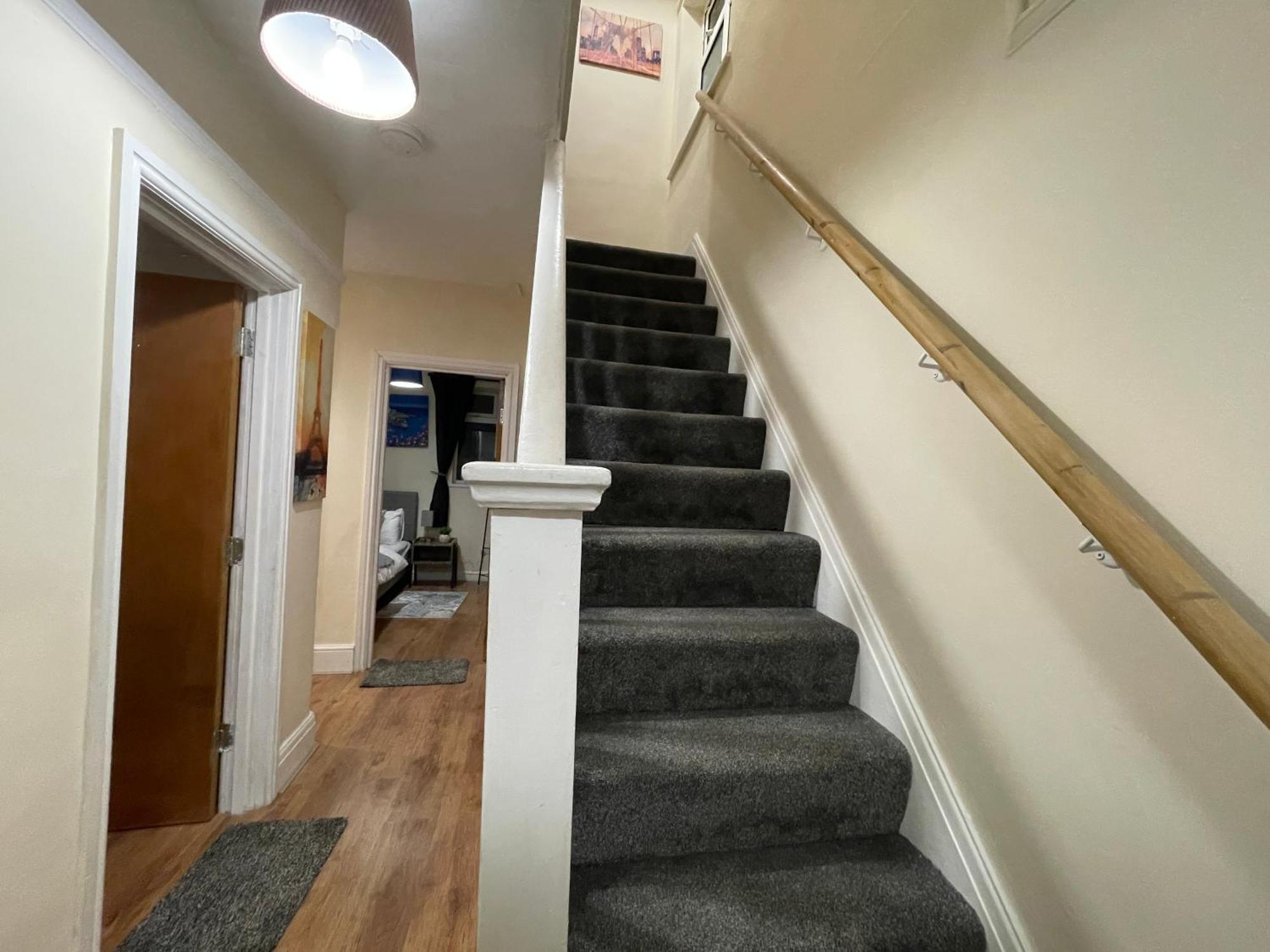 Ensuite Near Luton Station * Luton (Bedfordshire)
